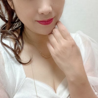 平凡すぎる主婦…子供は手がかからなくなったので、女性としての刺激的な時間がほしい💓ランジェリーとピアノが好き♫スペースはだいたい日曜日21時~🍀癒しの時間求めてる方仲良くしてください。