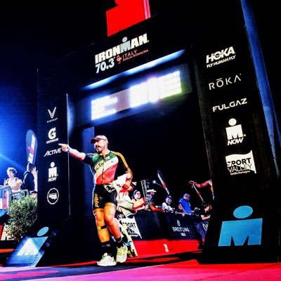 USAT triathlete IM.·. 🏅🇺🇸 🇲🇽 🇬🇧🇩🇪🇧🇪🇫🇮🇫🇷🇪🇸🇮🇹🇳🇱🏴🏴🇪🇺🇪🇨🇨🇦🇦🇹🇨🇿 • Sarcastic • Upright Generous Globetrotter