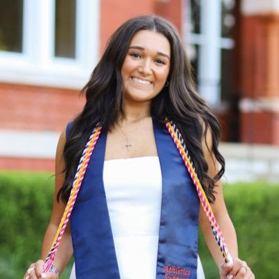 AU’ 25 | @TheFieldof68 & @STR8OutAUJungle Podcast Host | Head Sports Producer @eagleeyetv | @OnToVictoryNIL Intern | Former @TNTSportsUS Intern