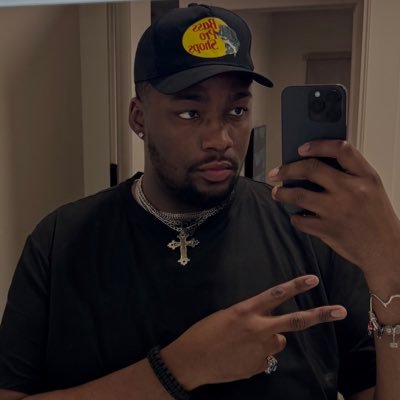 N8TTHEEGREAT's profile picture. 29 ♉️ have fun , be yourself , make mistakes ✊🏾 #gaymer #TwitchAffiliate