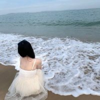Violet (@jhbli2) 's Twitter Profile