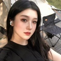 Liana Lee (@leolee81) 's Twitter Profile