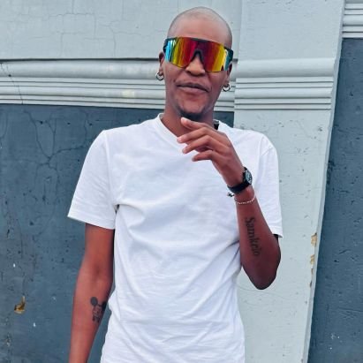 dereallunga_03's profile picture. 