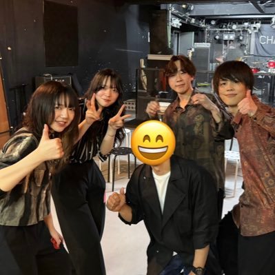 緑黄色社会、メリクレット、CHARM、Do As Infinity、栞寧、いきものがかり、Superfly、miwa、moumoon、YUI、ハルノ雨、家入レオ、瀧川ありさ、片平里菜、新山詩織、Rihwa、瀬川あやか、the peggies、milet、hakua.などが好き