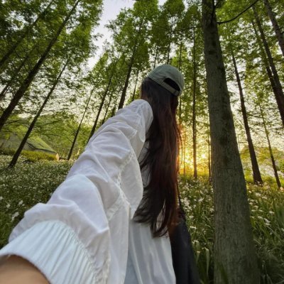 Betsy8546620941's profile picture. To travel💓reading and music