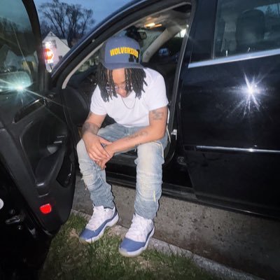 #LLB 😓🖤 & #LLC 👴🏽💔 “I live everyday like it’s my last cus you never know when your times up” 🙏🏽