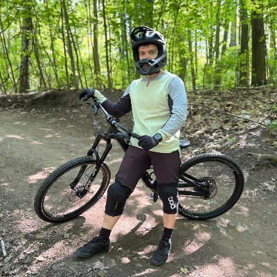 DomiCech's profile picture. Lead game designer @VictoriaVRcom