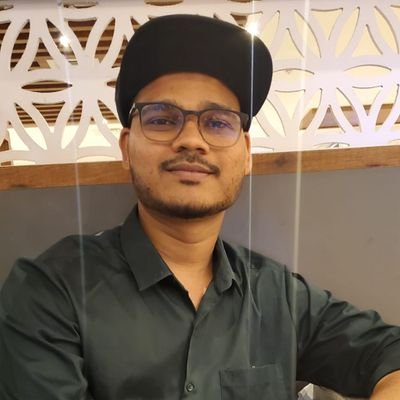 ParvezSoofiyani's profile picture. Engineer with a poetic soul ||
Peace || Humanity✨️