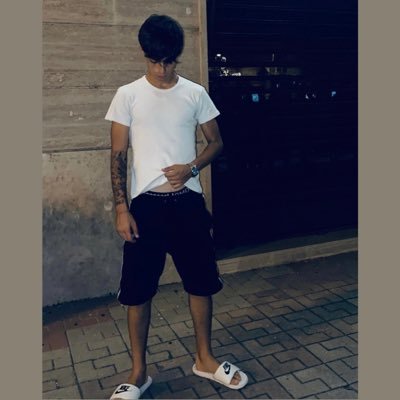 _theo04_'s profile picture. https://t.co/P7lqTVPD0O