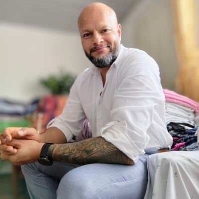 Si quieres hacer reír a Dios, cuéntale tus planes.
Antiuribista