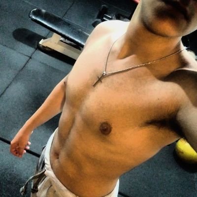 thehandhboy's profile picture. 