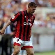 LaViborinha's profile picture. Difensore del vecchio e glorioso A.C. Milan