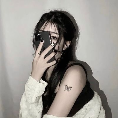 R8hGmbmERI1796's profile picture. 