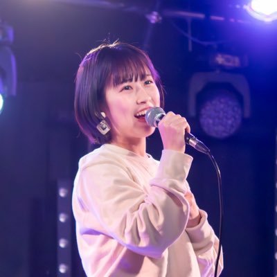 LinQ1期生 アイドル卒業生✨ アイドルプロデューサー&アイドル兼任 @sakurausagi_agt🌸🐰 作詞作曲/編曲/シンガーソングライター/動画編集/モデル/アイドルプロデュース育成/ お仕事のご依頼はDMください✉️