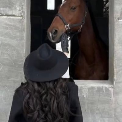 دائمًا على قد عقلك أقرأ وفكر ، وعَلى قد عقل اللي قدامَك تكلم ..