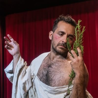 xavierdelbarco's profile picture. Poesía y Peronismo. Resistencia con Cordura ✌️📚📖