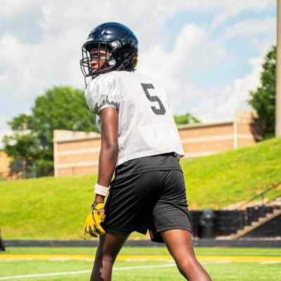 C/O 2028 |🏈WR | FS🏈|🏀SG | SF🏀|Height: 6’2 175 | GPA 3.75| Kings Mountain High School | 📲 704-674-8782| XavierHutchens00@gmail.com |Ranked #3 WR in NC