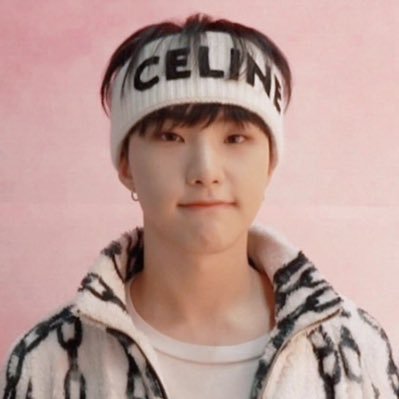 ₍ ⌨ ₎ welcome to #엑소 ₊ #세븐틴 ₊ #엔시티 ₊ #엑스원 ₊ #우즈 love bot! ☁️🏹