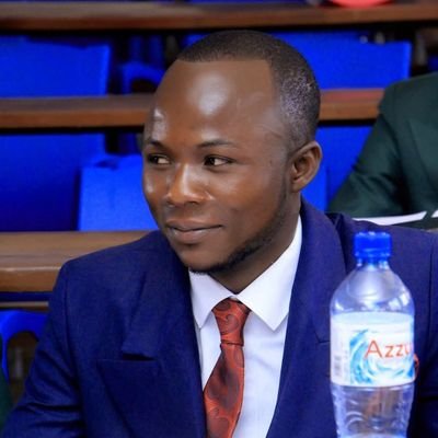 Licencié en sécurité intérieure à l'école de criminologie à l'université de Lubumbashi, expert en sécurité intérieure inspecteur GP4