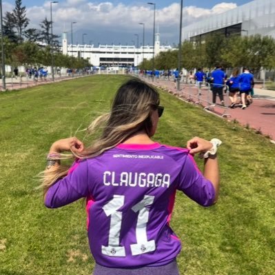𝙃𝙞𝙣𝙘𝙝𝙖 𝙖𝙘𝙚́𝙧𝙧𝙞𝙢𝙖 𝙙𝙚 𝙡𝙖 @udechile 💙🤘#doglover #salchilover 
 Kinesióloga UPC HCSBA  😷