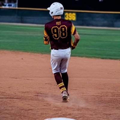 6ā2ā 175 | 1st base/Third Base/Pitcher | Salpointe Catholic High School 2028 | @CanesMtnWest | BNL/Yankee Scout Team |