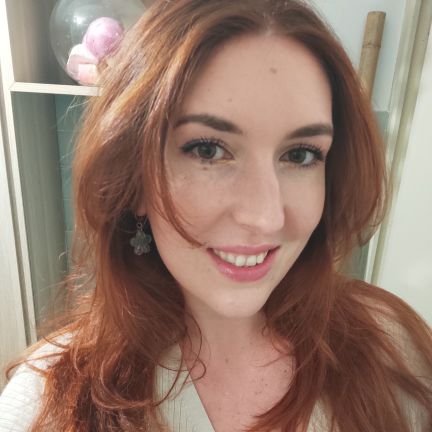 angyvslara's profile picture. 