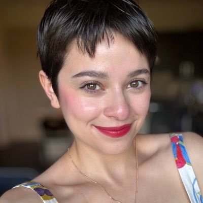 Karina_Eliza15's profile picture. she/her | always reading | twenty-four | Texas Law ‘26 🤘