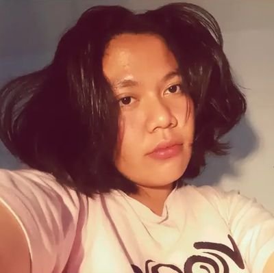 AdysRemotework's profile picture. Filmmaker | Designer | Music & art lover |
Turning creativity into business, one step at a time