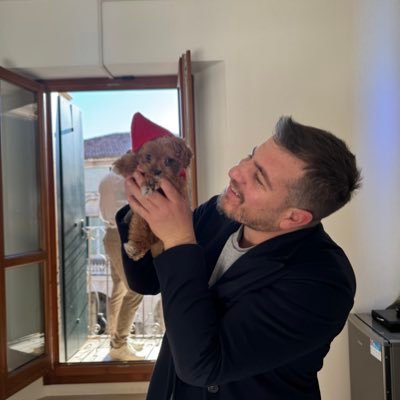lntrx's profile picture. Person0