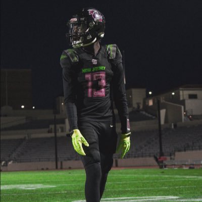 ‘29 | WR/DB | 6’1 | 160lbs | Choate Rosemary Hall | HC @coach_spinnato | PG/SG Basketball | golf | 609-436-8216 |