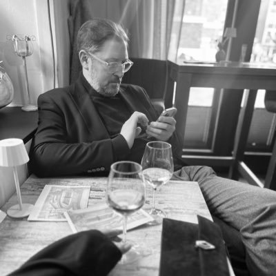 Jurist | Prof #öffR @ https://t.co/krBhf42hIq | Vorsitzender LFA Recht/Rechtsstaatlichkeit @FDP_MV | #Inneres #Justiz #Verteidigung #Europa #Feuilleton | Tweets privat