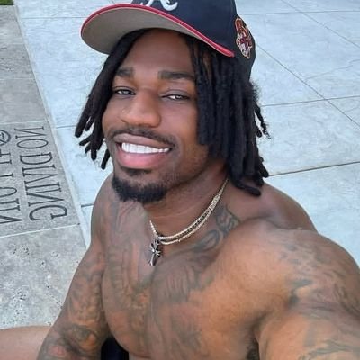 Your Aggressive Black Dom | Training straight Bois to become unsatisfied BBC suckers & A$$ eaters | °Sessions by Tribute Only°💸
DM's open for Collabs
