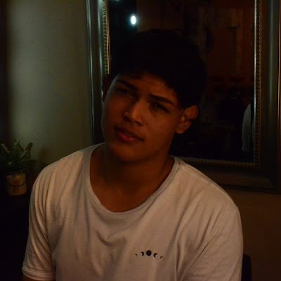 JavierLagu72301's profile picture. 