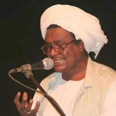 لا يَحمِلُ الحِقدَ مَن تَعلو بِهِ الرُتَبُ .. وَلا يَنالُ العُلا مَن طَبعُهُ الغَضَبُ