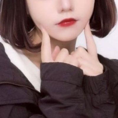 19歳/159せんち/Dcup/ショップ店員/一緒にお泊りとかしたい/😚らいん⇒ https://t.co/JdWVsEK3ID