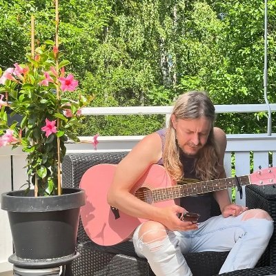 Det goda, det sanna och det sköna. De två senare har fått sitta i baksätet länge nog.