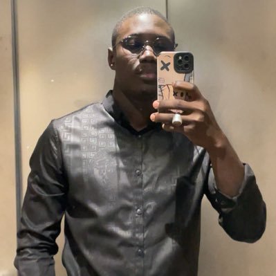 •| فَإِنَّ مَعَ ٱلْعُسْرِ يُسْرًا •| Civil_Engineer 👷🏾♂️🏗️•| Anime_Lover 😎 Manchester United 🔴⚫️ Olympique de Marseille 💙⚪️