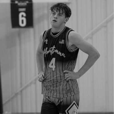 H.S. Troy Christian ⚽️ Striker #21 🏀 PG/SG 2026 #12 5’11” 165lbs AAU Huntsman Elite Black #4 Email: BrennanHochwalt@gmail.com Phone: 937-524-9365