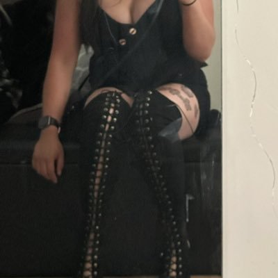 jademistress200's profile picture. Your unapologetic Brat Princess 🎀. I dominate wallets and egos. FemDom by nature, Financial Sadist by choice. Pay to speak.  https://t.co/11wfloY9uK