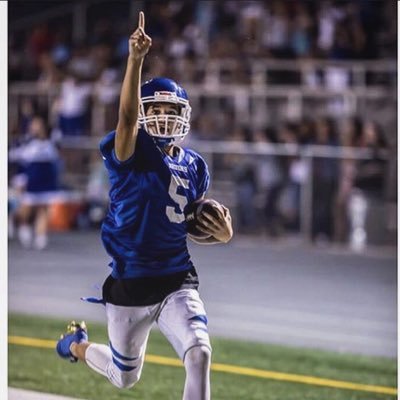 JaylenDElliott1's profile picture. 6’3 QB ⭐️916 696 5564 @thompsonsctg Ca📍