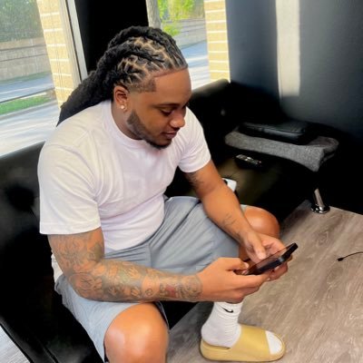 I’ll never change ima always keep it G. #TurnMeUpJosh4L
