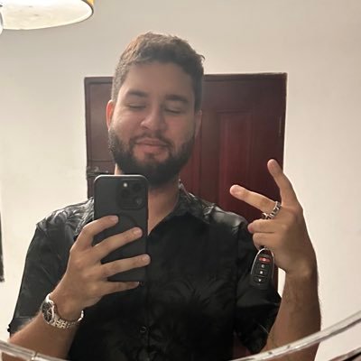 luiscarlosgn's profile picture. 🇩🇴 big fan of food ⚫️🟡BVB 09 🐝 🟡⚫️