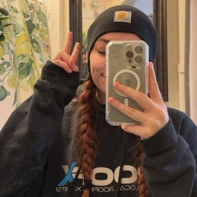 #OLDACCOUNTDISABLED MDNI!🔞 (minors do not interact) DMs open for MENU It's easier to get ahold of me via telegram click the links 🔗 https://t.co/wsIjcnYm4e