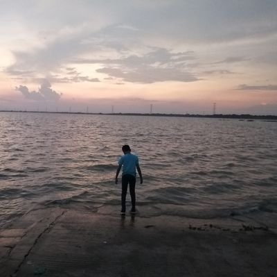 arahim1402's profile picture. Be positive