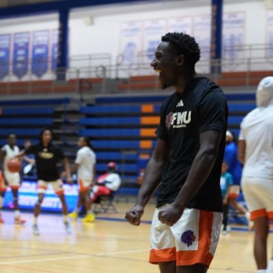 Marcus Upshaw Profile