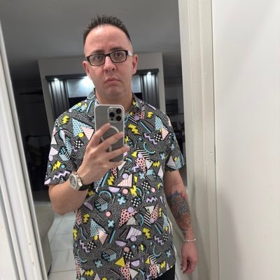 yamilopr's profile picture. Music is Life ♪♫ | Twitch: yamilopr_ | Técnico de Computadoras | PC Gamer | Use my code: YAMILOPR for 10% discount https://t.co/m1SwgGd0SI