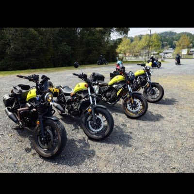 自由気ままな人生❗️#岐阜yellow rebel250🏍岐阜を中心に活動してます❗🤗#全日本レブル会中部支部🏍😊大型免許取得、予定はレブル1100MT予定?Instagramもたまにやってます😊4tトラックドライバ−🚚