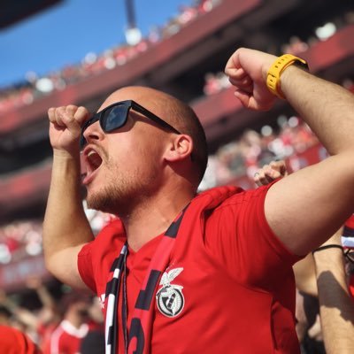 LancaDiogo's profile picture. #Benfica Fan , sócio desde 2001. Economista, Social Democrata e corredor nas horas vagas