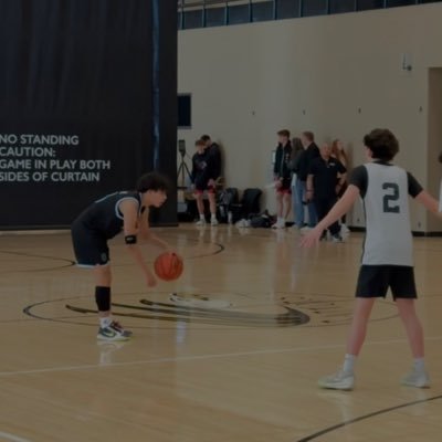 Pembina trails collegiate c/o 2027🇨🇦/28🇺🇸 •Magic Basketball •Winnipeg •5’8 •isaiahgrande170@gmail.com •PG/SG •204-996-4710