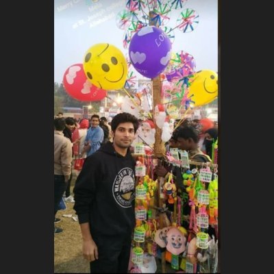 diwakaryadav18_'s profile picture. B.tech- CSE 2017-21
Cofy & Books - lover
Upcoming algo developer at HRT New York
Ex.SWE (Google,Trilogy,Amazon)